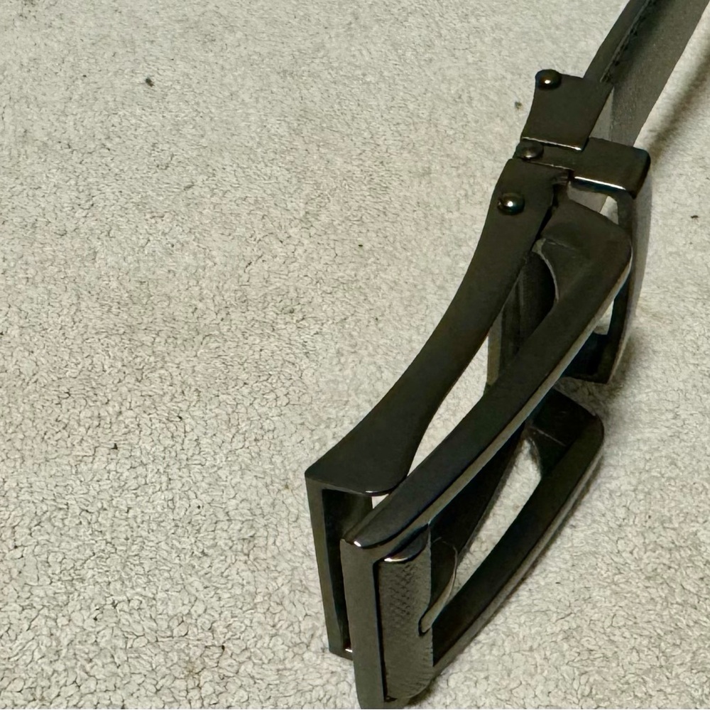 New without tags, Mission Belt dark gray 34/36 slide buckle Gun metal gray